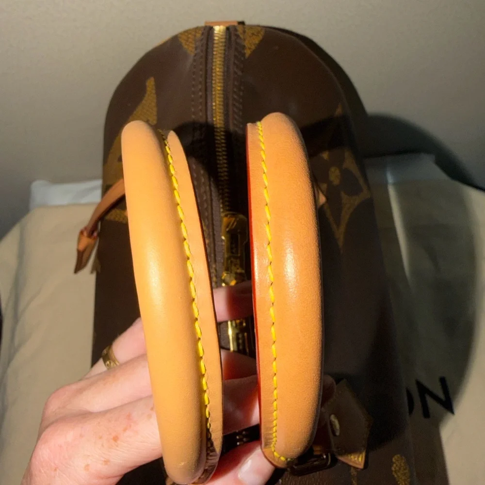 Louis Vuitton Speedy 30 Bandouliere Reverse Giant Monogram